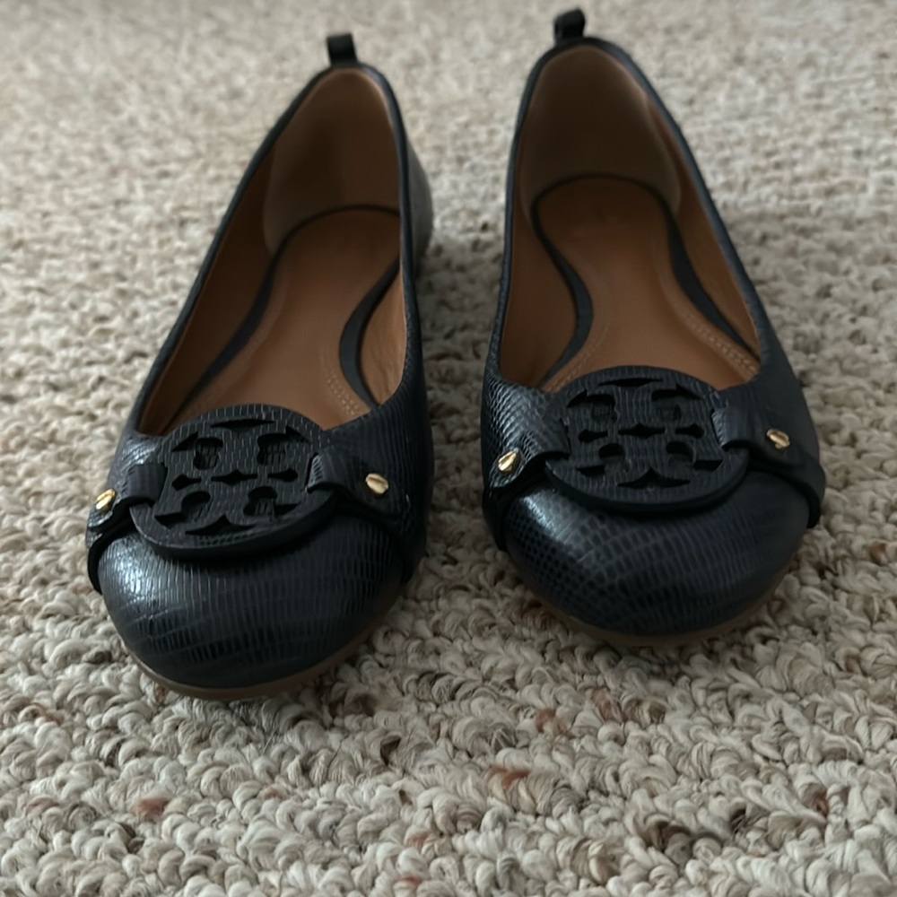 Tory Burch Blue Leather Flats Size 8M